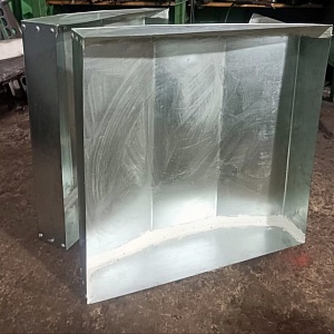 Поддон оцинкованный 0,5х600х600 мм